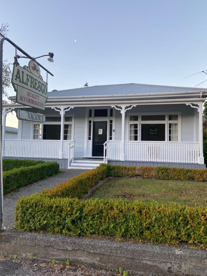 Alfresco Eatery And Historic Villas リーフトン エクステリア 写真